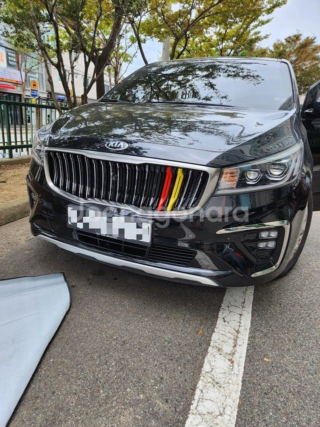 더뉴 카니발 세로그릴 시저파츠 (저먼라인캡)(삼색띠)만--0