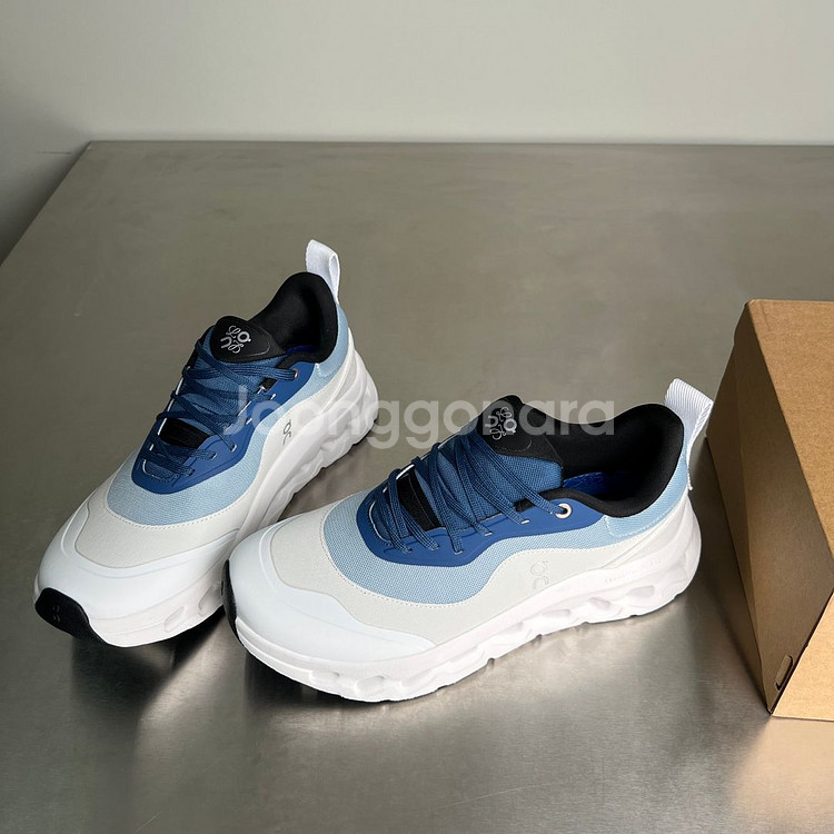 Loewe Sports shoes--1