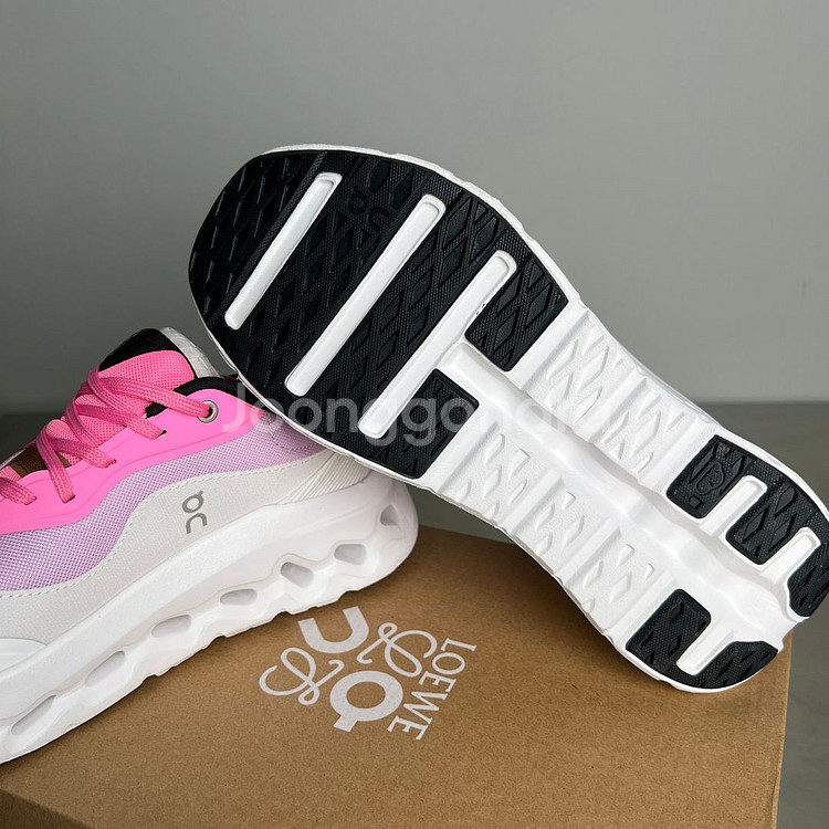 Loewe Sports shoes--5