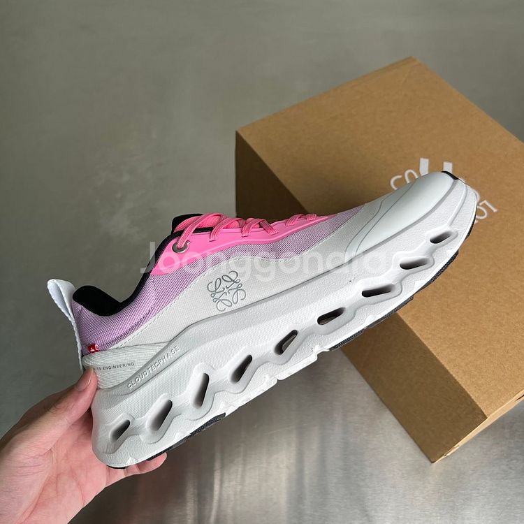 Loewe Sports shoes--7