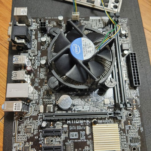 메인보드 ASUS H110M-K,펜티엄 G4400 택포
