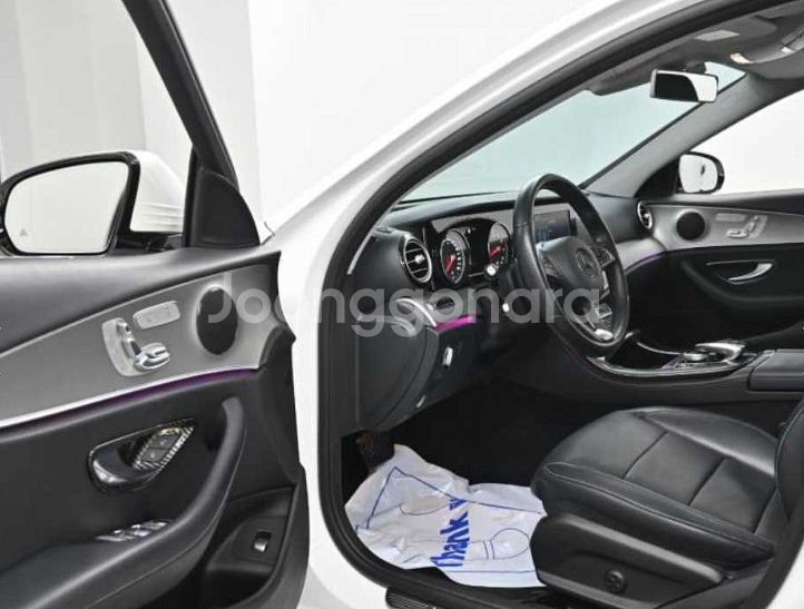 *17년 E-클래스 W213 E200 아방가르드*--0