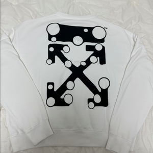 (XL)오프화이트 맨투맨 백화점판 팝니다