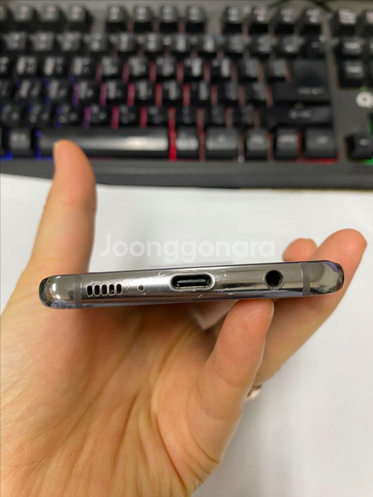 KT 갤럭시S10 LTE 블랙 외관깨끗 128G무잔상급--7