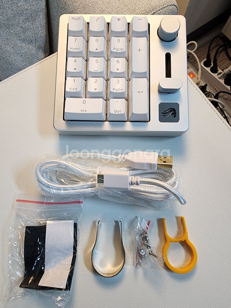 글로리어스 넘버패드 보조 키보드GMMK NUMPAD--7