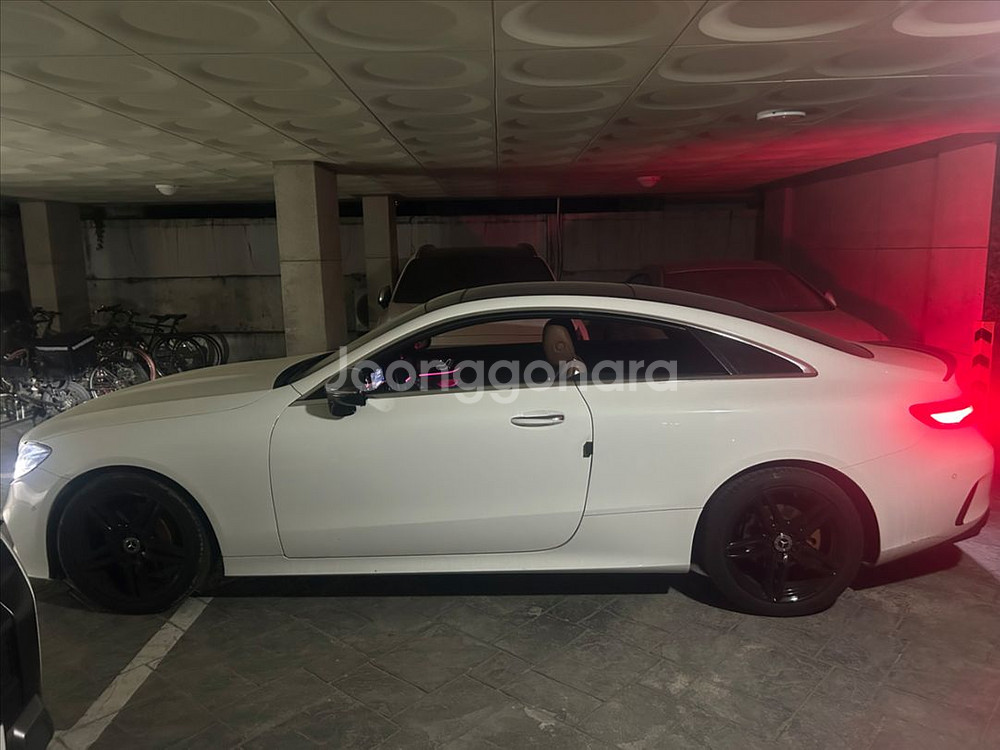 2019w213 e220d쿠페12만2천 귀한 브라운시트--2