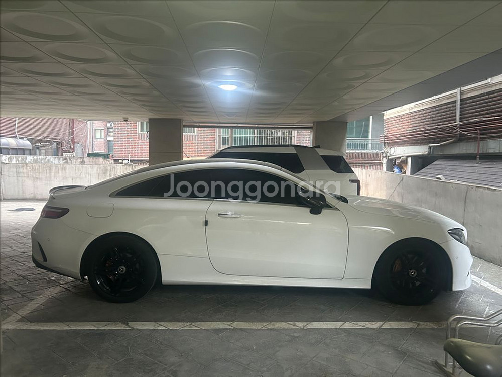 2019w213 e220d쿠페12만2천 귀한 브라운시트--4