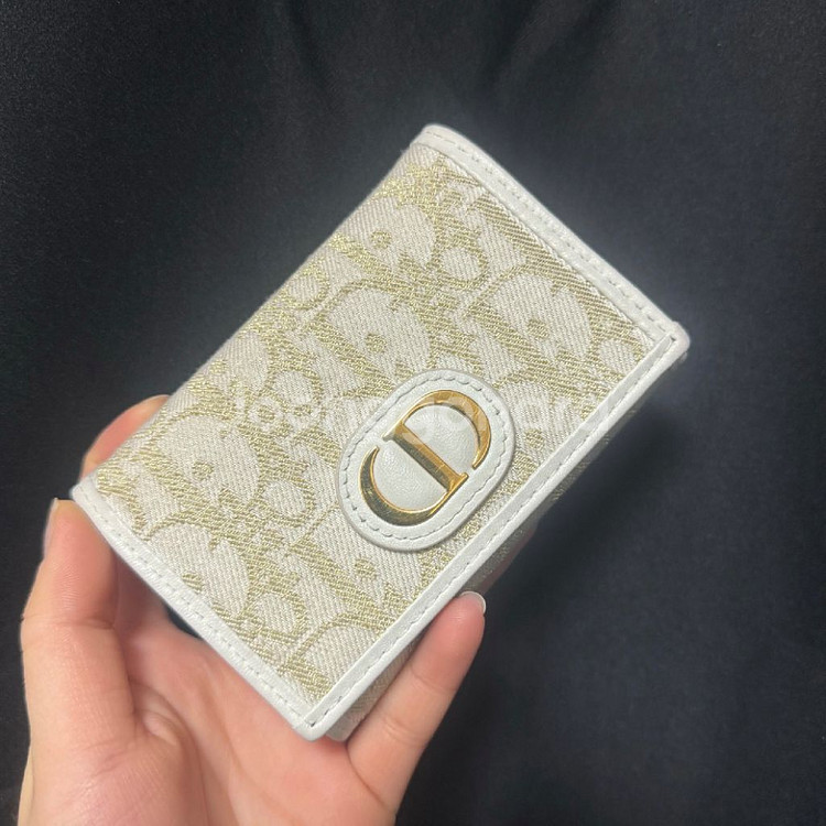 디올 지갑 한정판--0