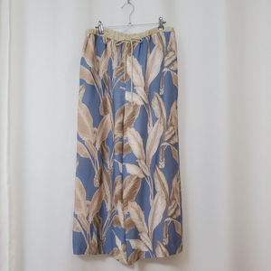 르베이지 와이드팬츠 30-32