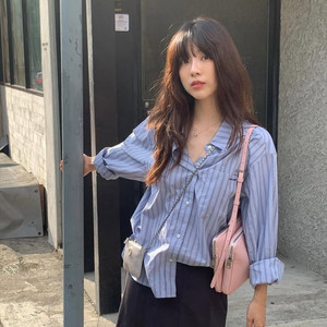 타낫 수린 스탠다드 스트라이프 셔츠 블루 블라우스 남방