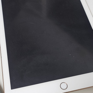 아이패드 6세대 32g 골드 배터리100%