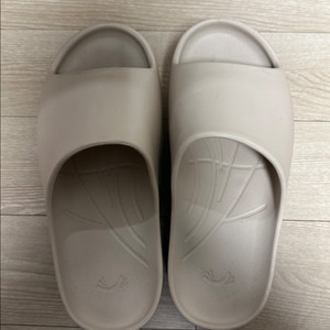 붓기신발 투카인즈스윙앤밸런스M(240-245)베이지크림