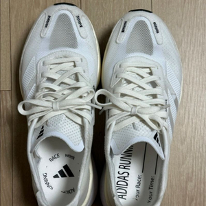 아디다스 ADIZERO 런닝화 235