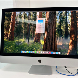 2020년형 iMac 27인치 5K i7 모델입니다