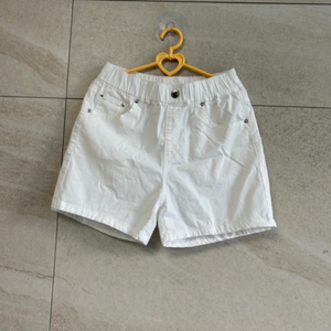 아이러브제이 흰반바지 4xl 14세