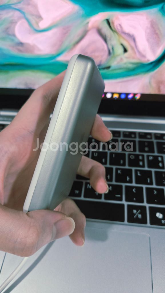아이팟 3세대 곰발팟 64GB+2400배터리--2