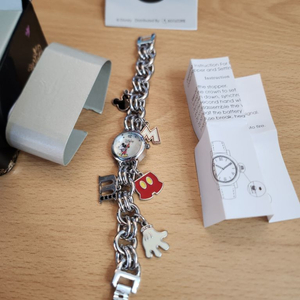 디즈니 미키마우스 팔찌시계