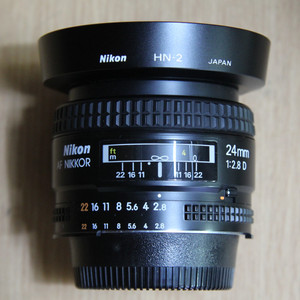 니콘 af24mm f2.8d 판매합니다..
