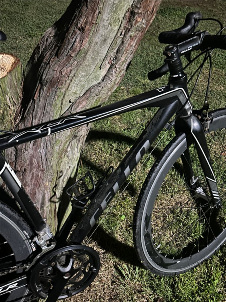 첼로 xlr 로드자전거 이미지