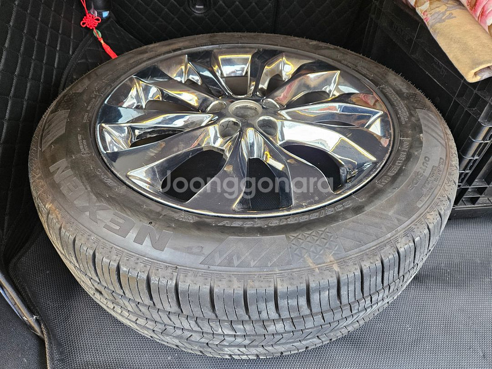 쏘렌토 크롬휠+235/55R19넥센 타이어(1본)--0