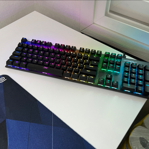 하이퍼엑스 alloy fps rgb 알로이 은축