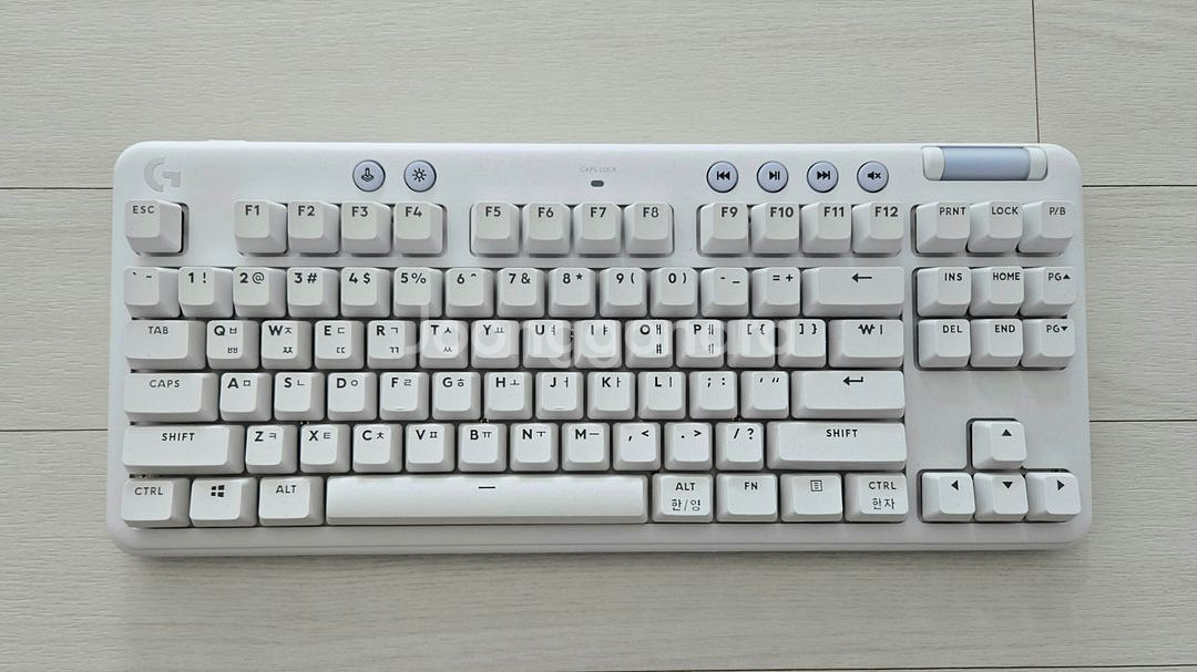 로지텍 G713 오로라 유선 게이밍 키보드 화이트, T--1
