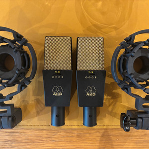 AKG C414 B-TL II 판매합니다