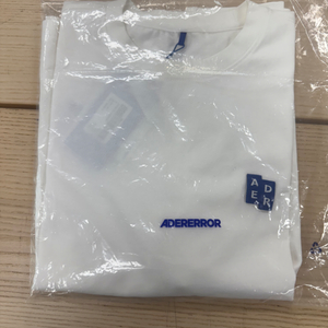 아더애러 시그01 화이트