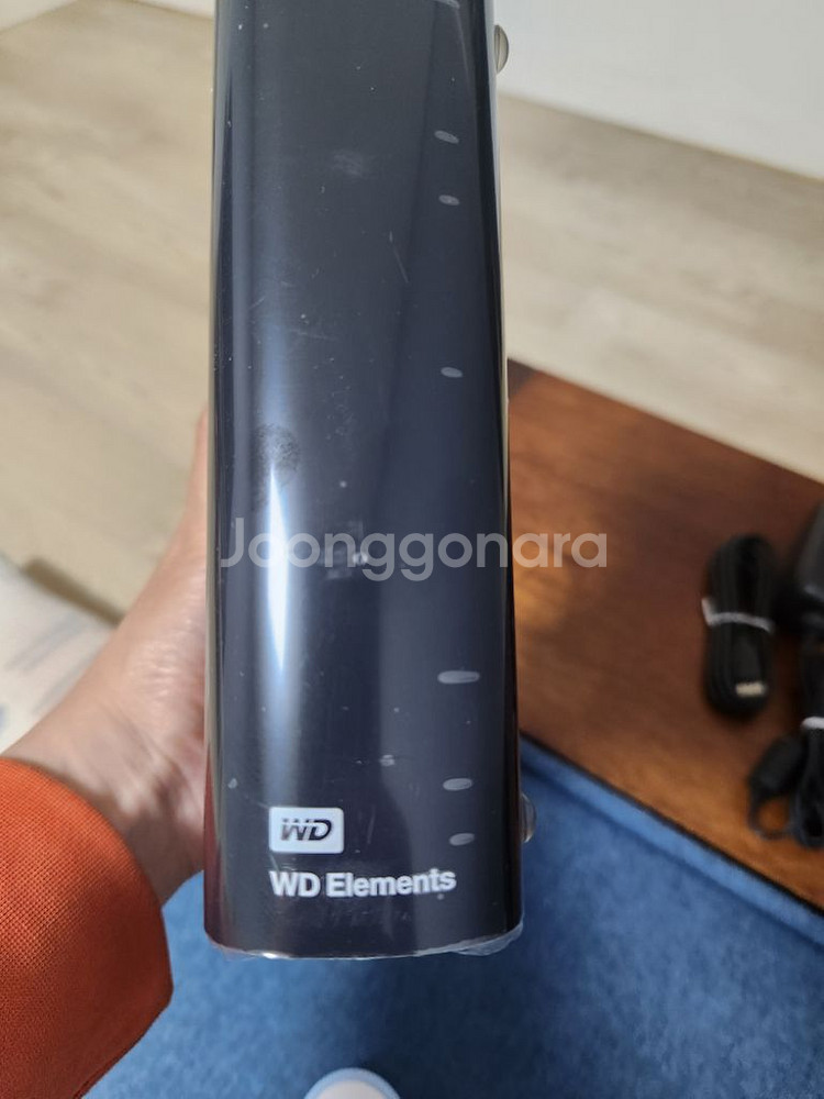 wd 엘리먼트 8테라 외장하드 팝니다.--0