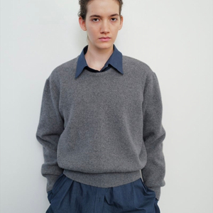 문달 Basic Round Knit in gray 니트