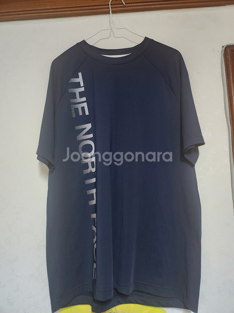 노스페이스 티 팝니다. XL 105 사이즈--0