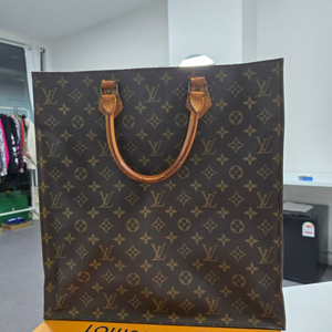 루이비통 삭플라gm 토트백