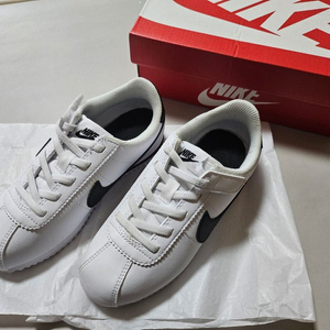 나이키 키즈 코르테즈 이지온 190 사이즈