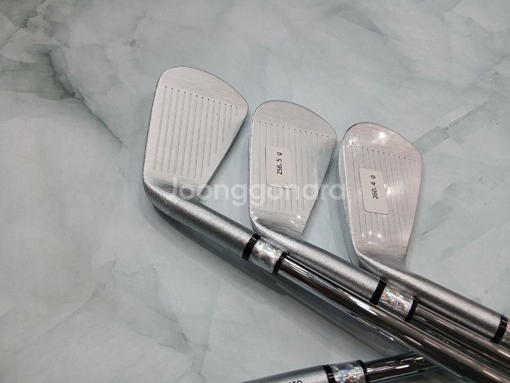 스컬 MK-25 수제 단조6아이언세트+존바이런 퍼터--2