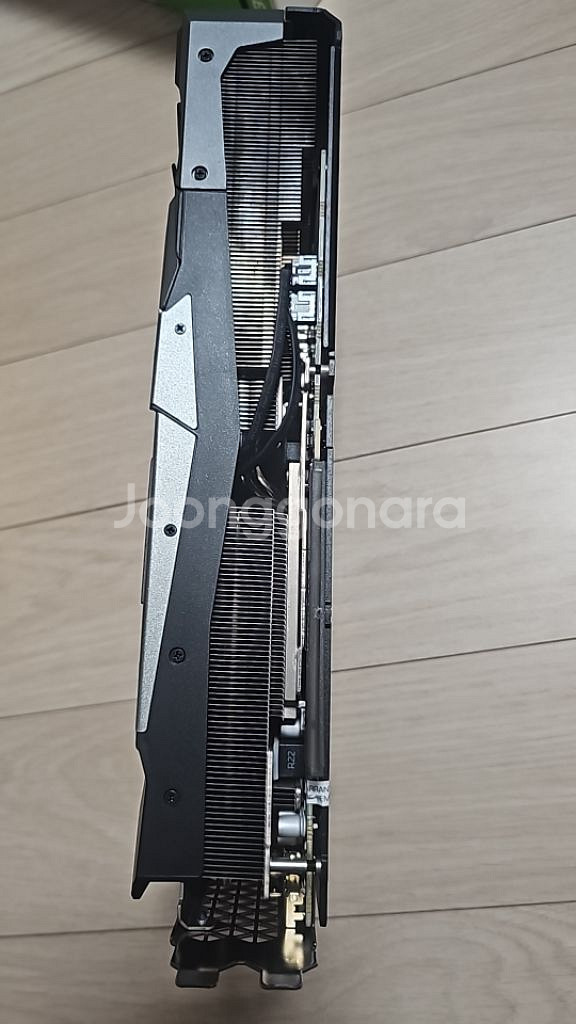iCHILL RTX 3070 X4 그래픽카드--2