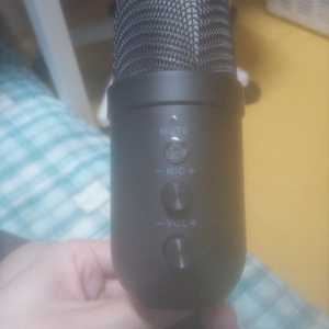 올뭉 게임용,방송용 usb 유선 게이밍마이크 팝니다