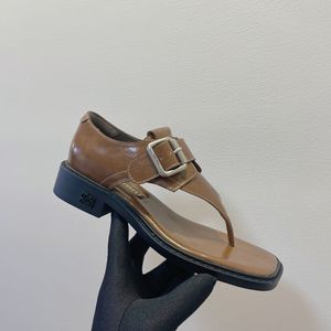2025년 신상 Miumiu 미우미우 샌들