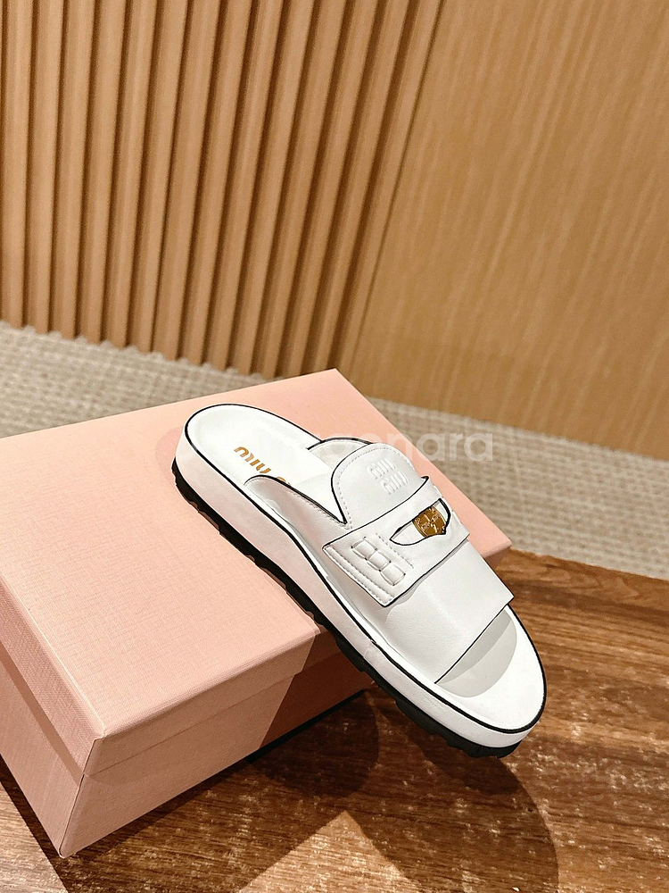 2025년 신모델 Miumiu 미우미우 코인샌들--2