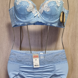 피델리아 노와이어 브라 팬티 75비 90