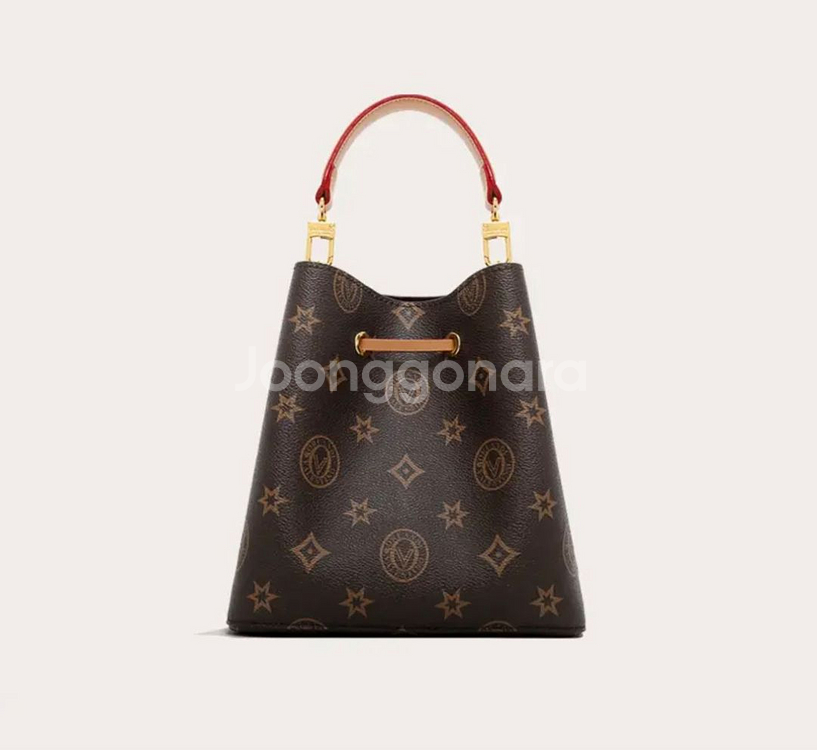 정품 발렌티노 올란디 버킥백 새상품--1