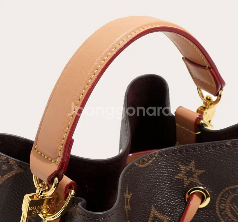 정품 발렌티노 올란디 버킥백 새상품--6