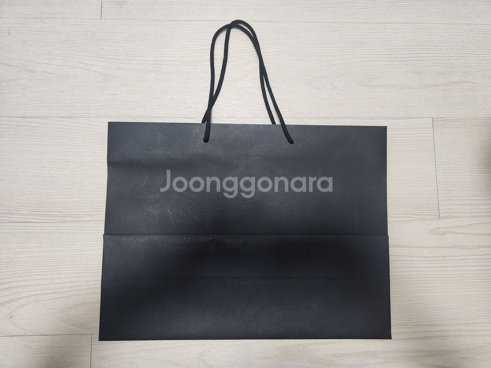 [상태A+] 구찌 대형 블랙 쇼핑백 (48X36X17)--3