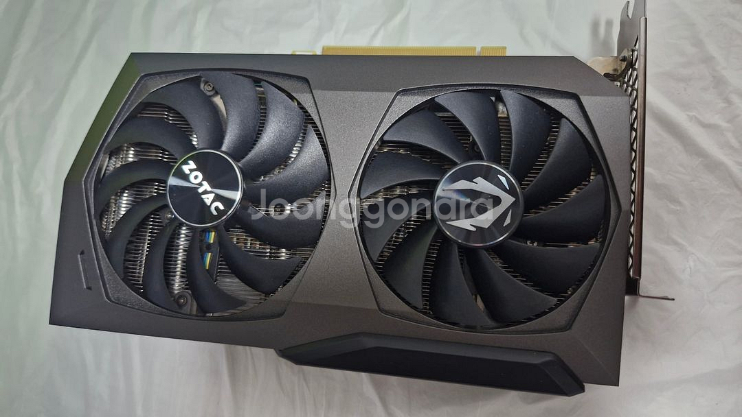 ZOTAC GAMING 지포스 RTX 3070 TWIN--0