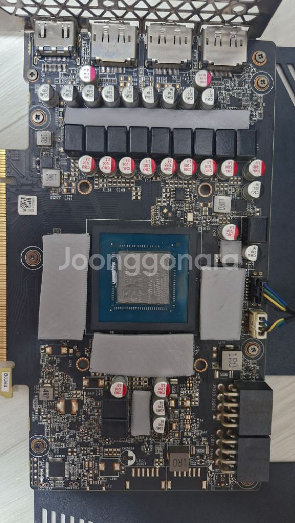 ZOTAC GAMING 지포스 RTX 3070 TWIN--1