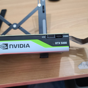 엔비디아 쿼드로 RTX5000 팝니다.