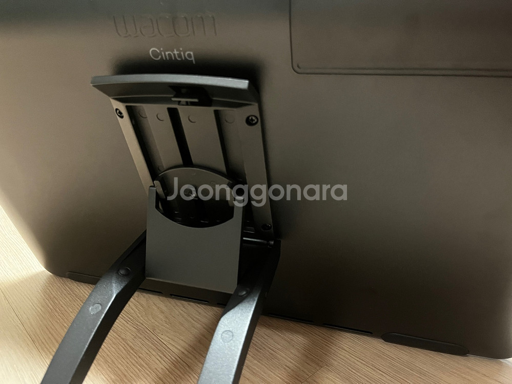 와콤 신디크22 액정타블렛 dtk-2260--1