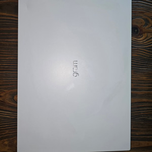 LG 17인치 그램 노트북 싸게 팝니다.(기스,찍힘o)