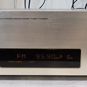 인켈858v 튜너