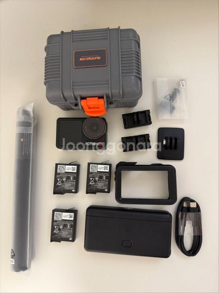DJI 오즈모 액션 5 프로 어드벤처 콤보입니다--1
