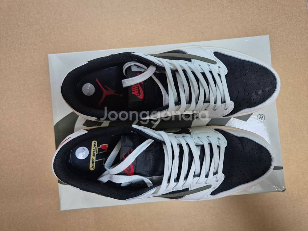 (W) Jordan 1 x Travis Scott Re--4